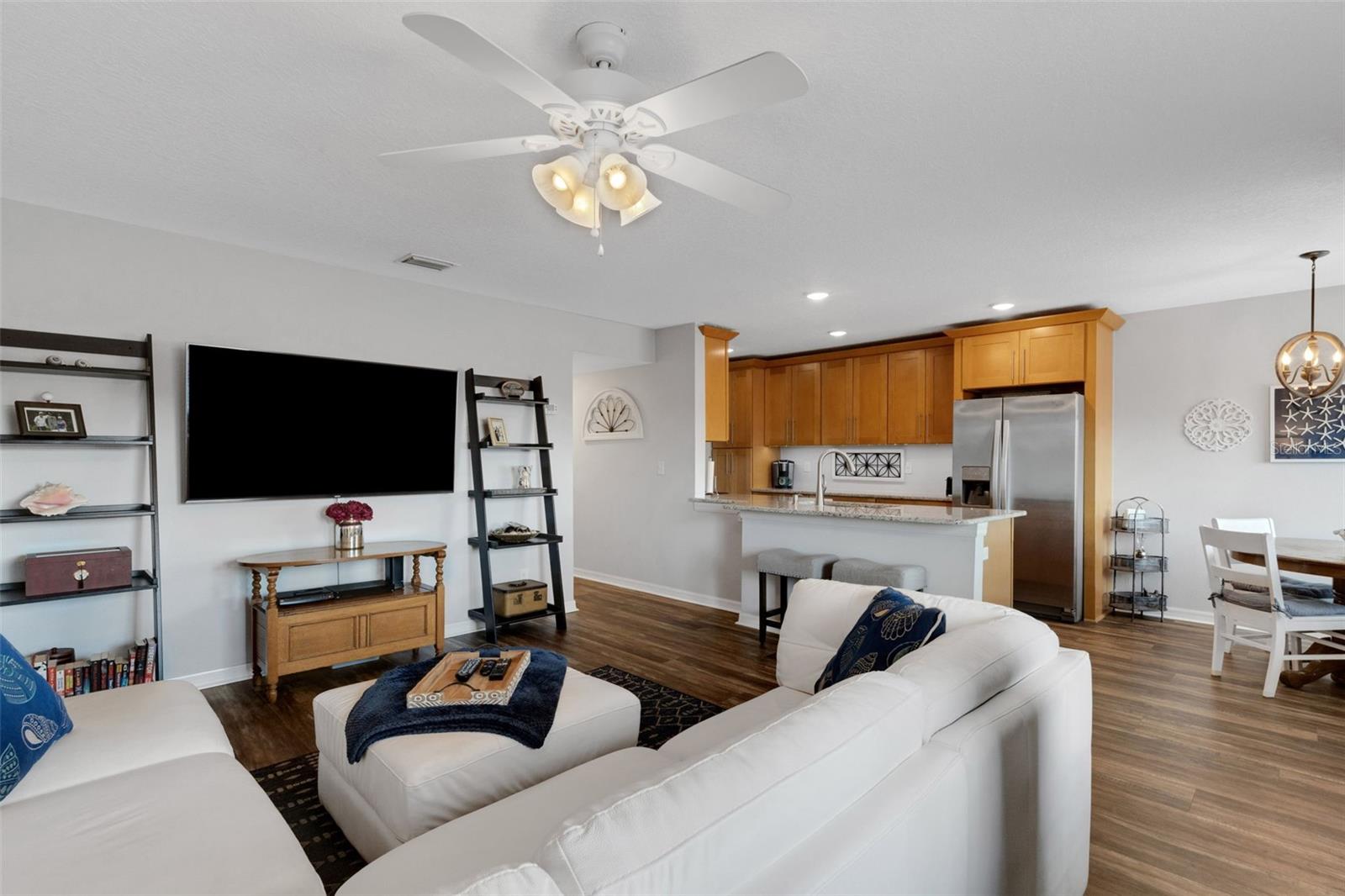 8039 Garden Unit 109, Seminole, FL 33777