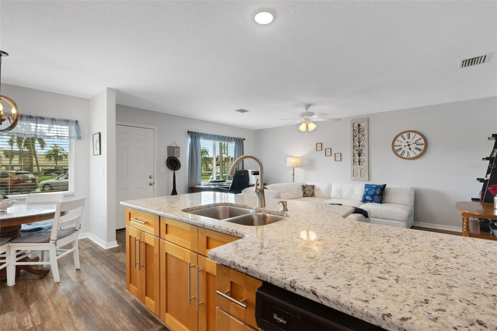 8039 Garden Unit 109, Seminole, FL 33777