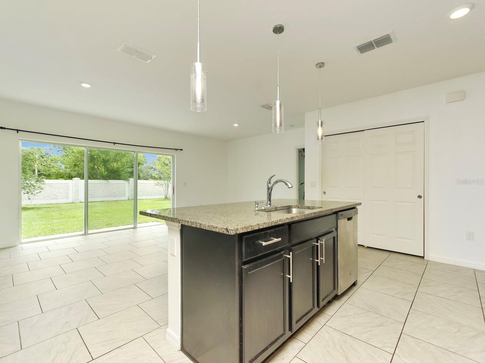 2919 Parkfield, St Cloud, FL 34772