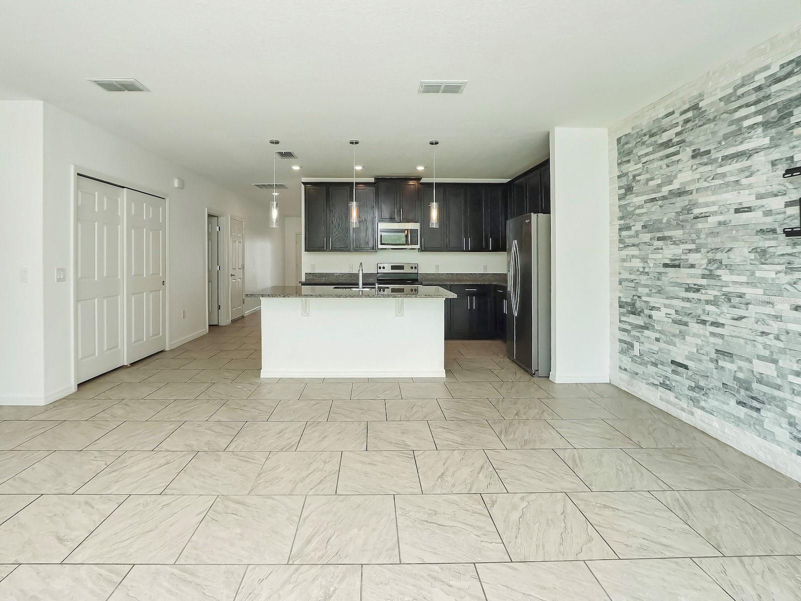 2919 Parkfield, St Cloud, FL 34772