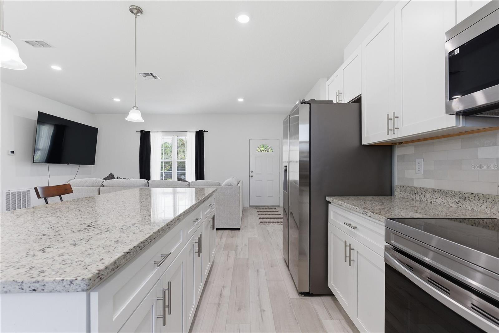 14 Fisher, Ocklawaha, FL 32179