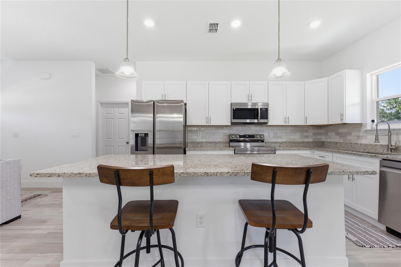 14 Fisher, Ocklawaha, FL 32179
