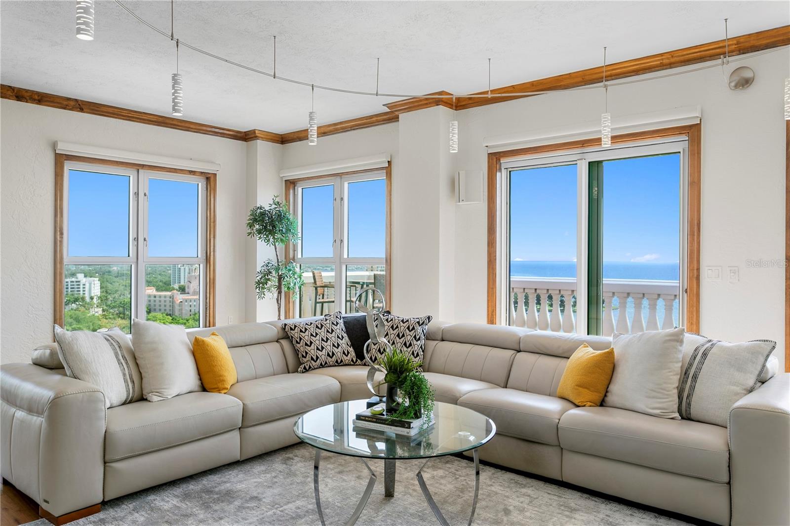 288 Beach Unit Ph-2a, St Petersburg, FL 33701