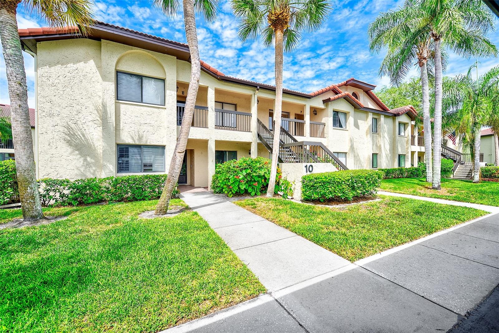 1801 Lake Unit 10f, Palm Harbor, FL 34685