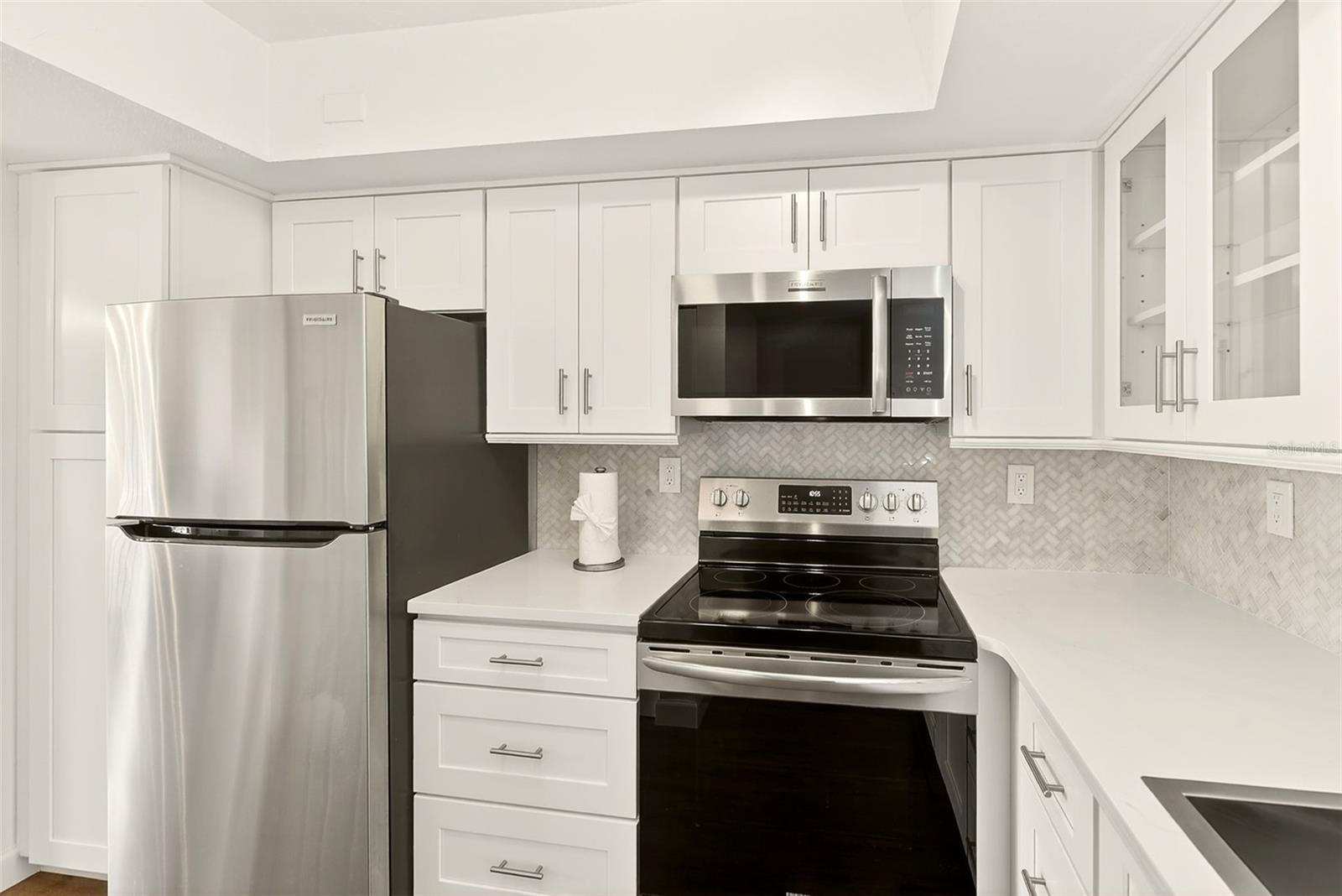 1801 Lake Unit 10f, Palm Harbor, FL 34685