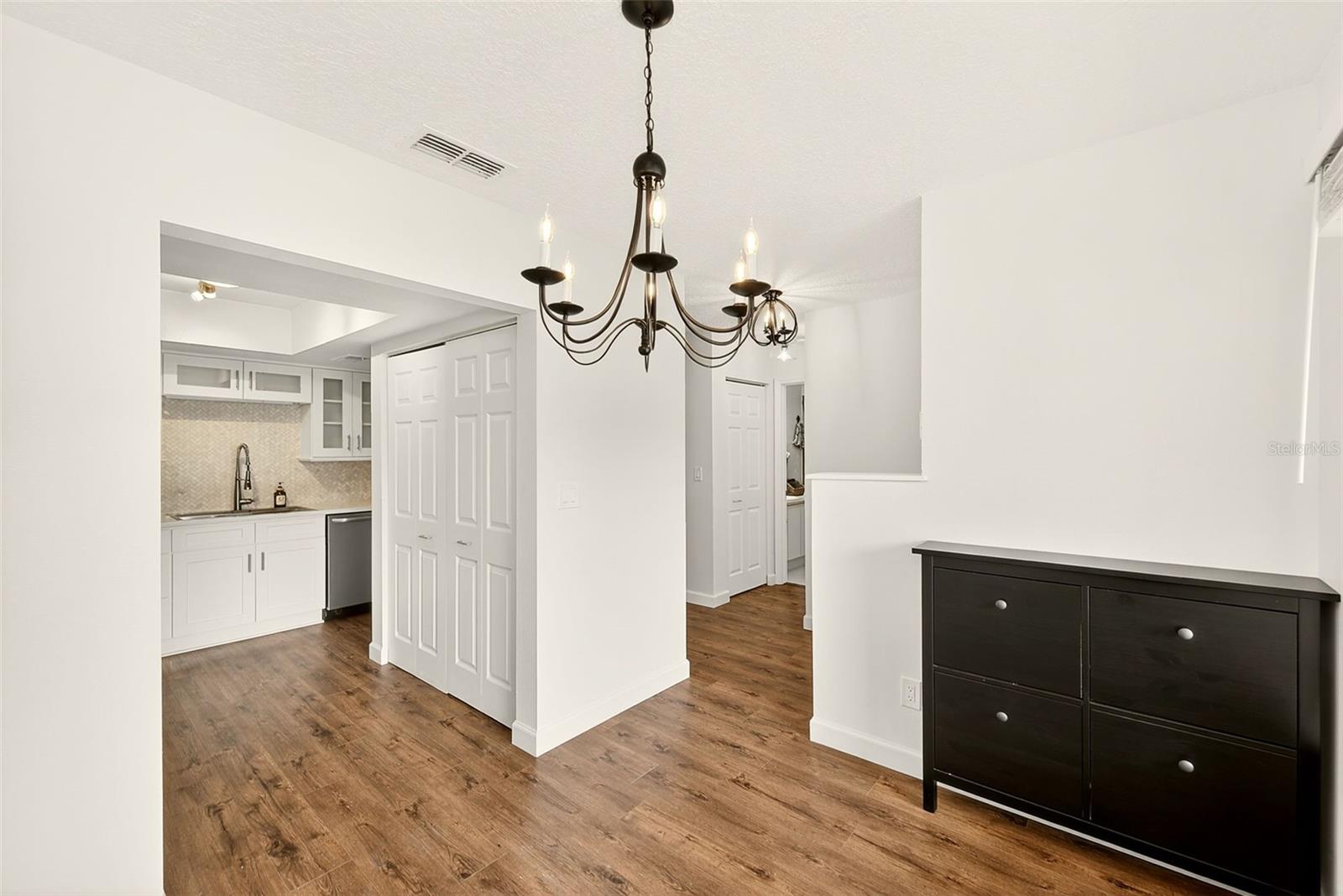 1801 Lake Unit 10f, Palm Harbor, FL 34685