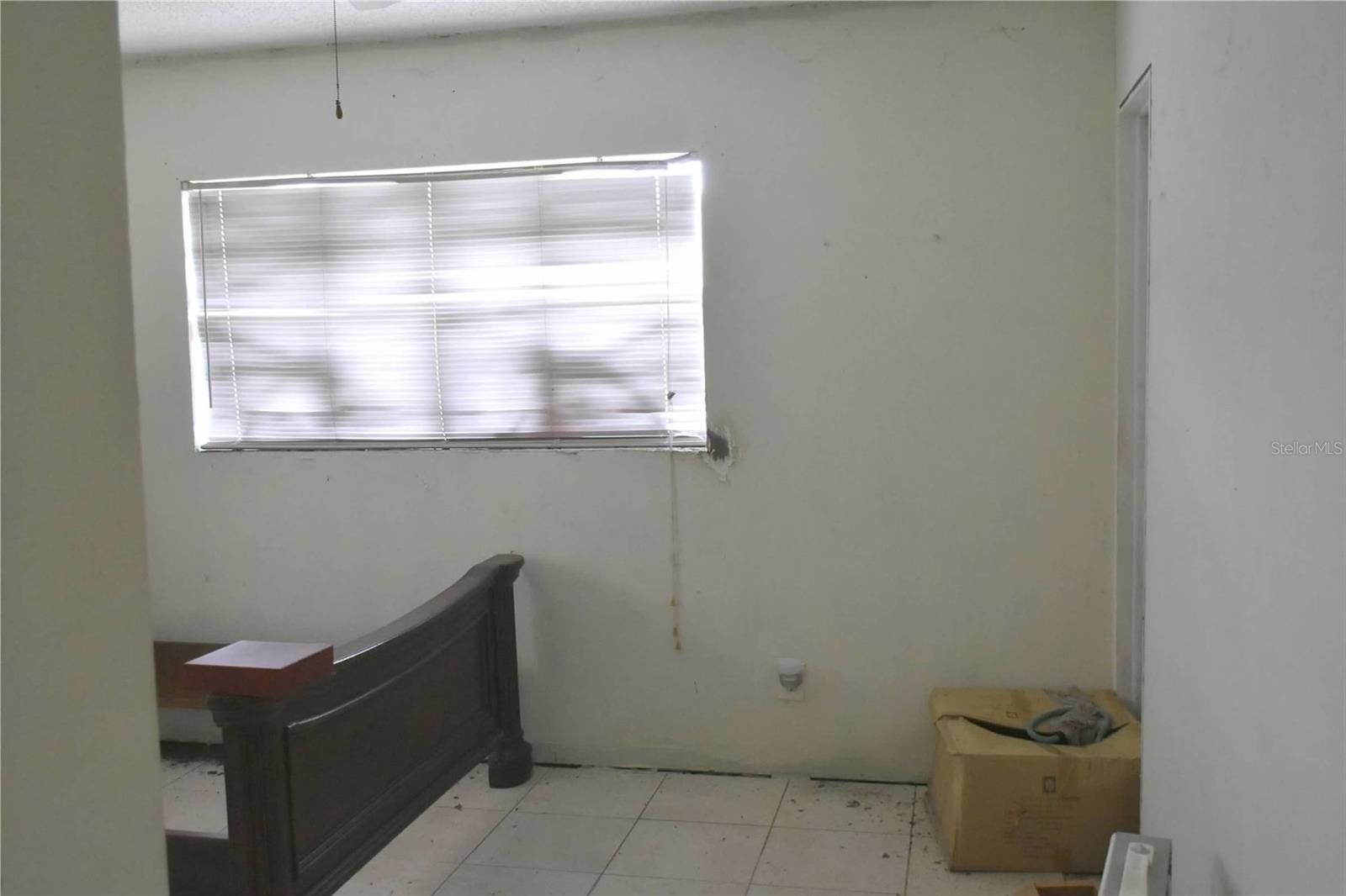 907 Pine, Immokalee, FL 34142
