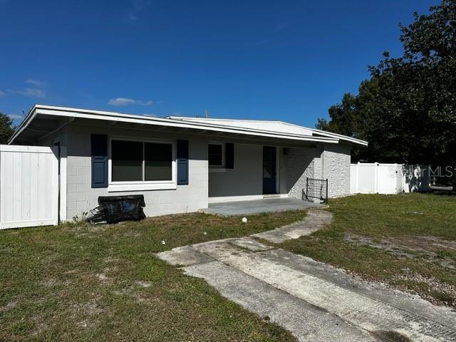 156 Pinecrest Dr, Sanford, FL 32773