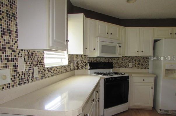 1142 Meadowbend, Leesburg, FL 34748