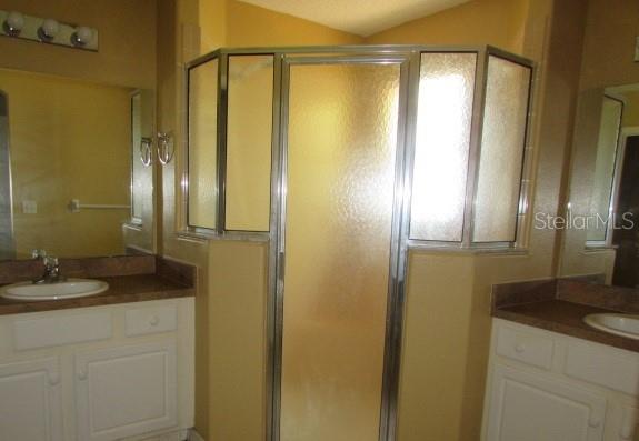 1142 Meadowbend, Leesburg, FL 34748