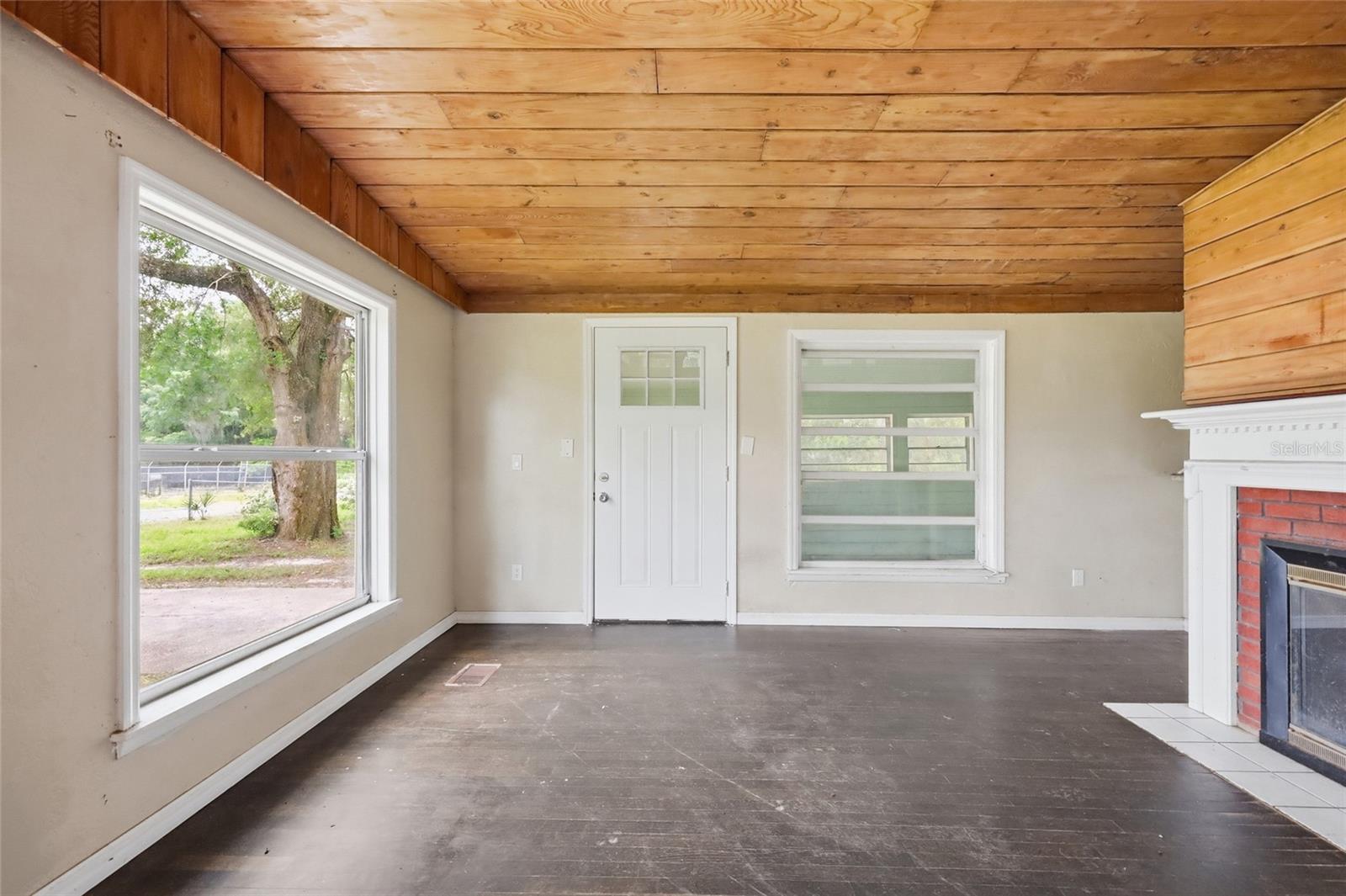 1881 Cottonwood, Orange City, FL 32763