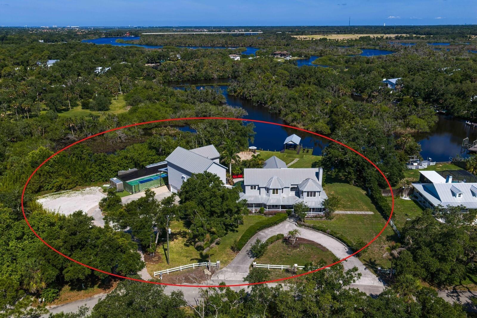 1030 Mill Creek, Bradenton, FL 34212
