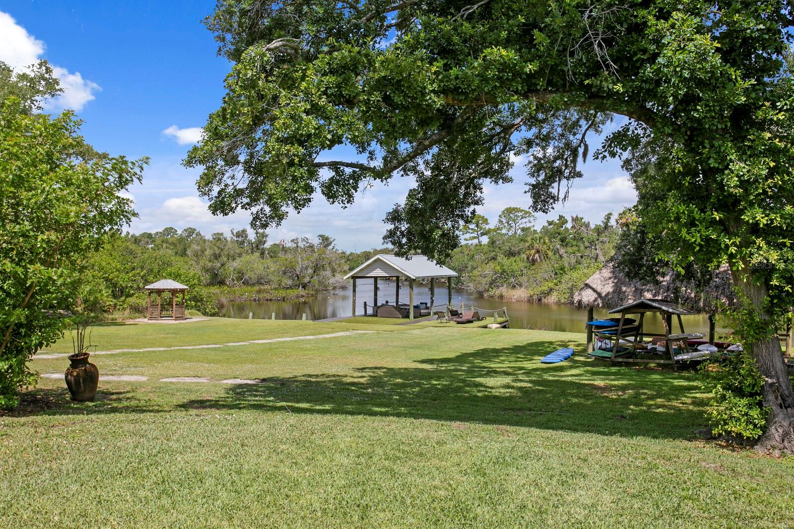 1030 Mill Creek, Bradenton, FL 34212