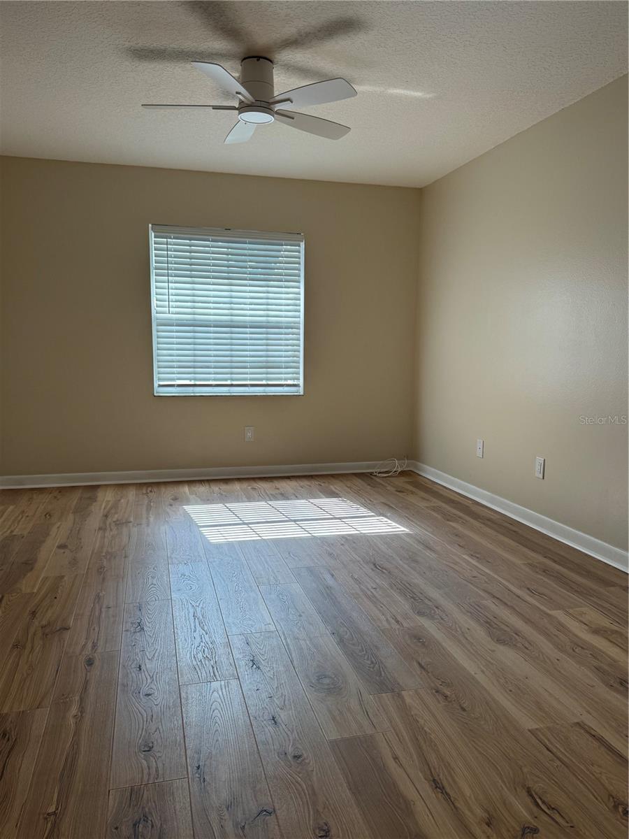 3819 Oak Unit I42, Tampa, FL 33611