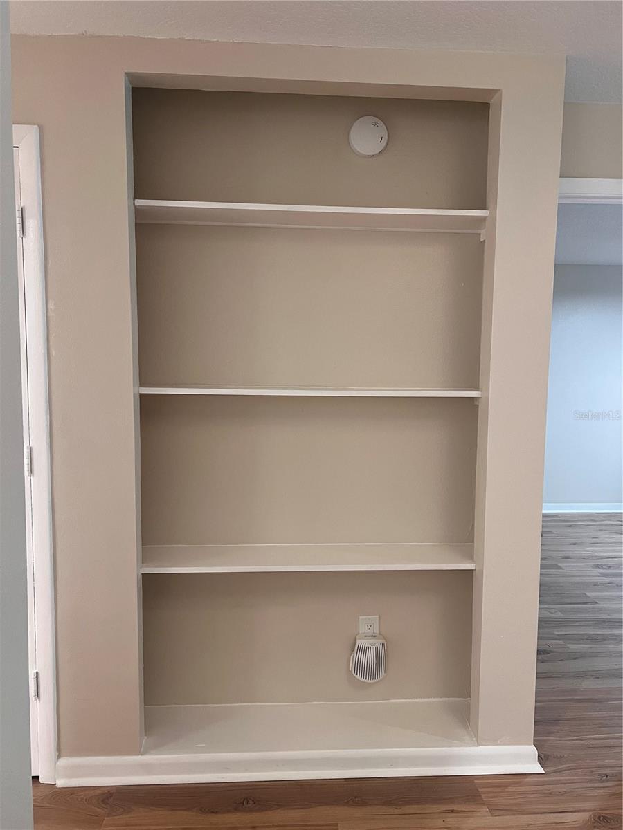 3819 Oak Unit I42, Tampa, FL 33611