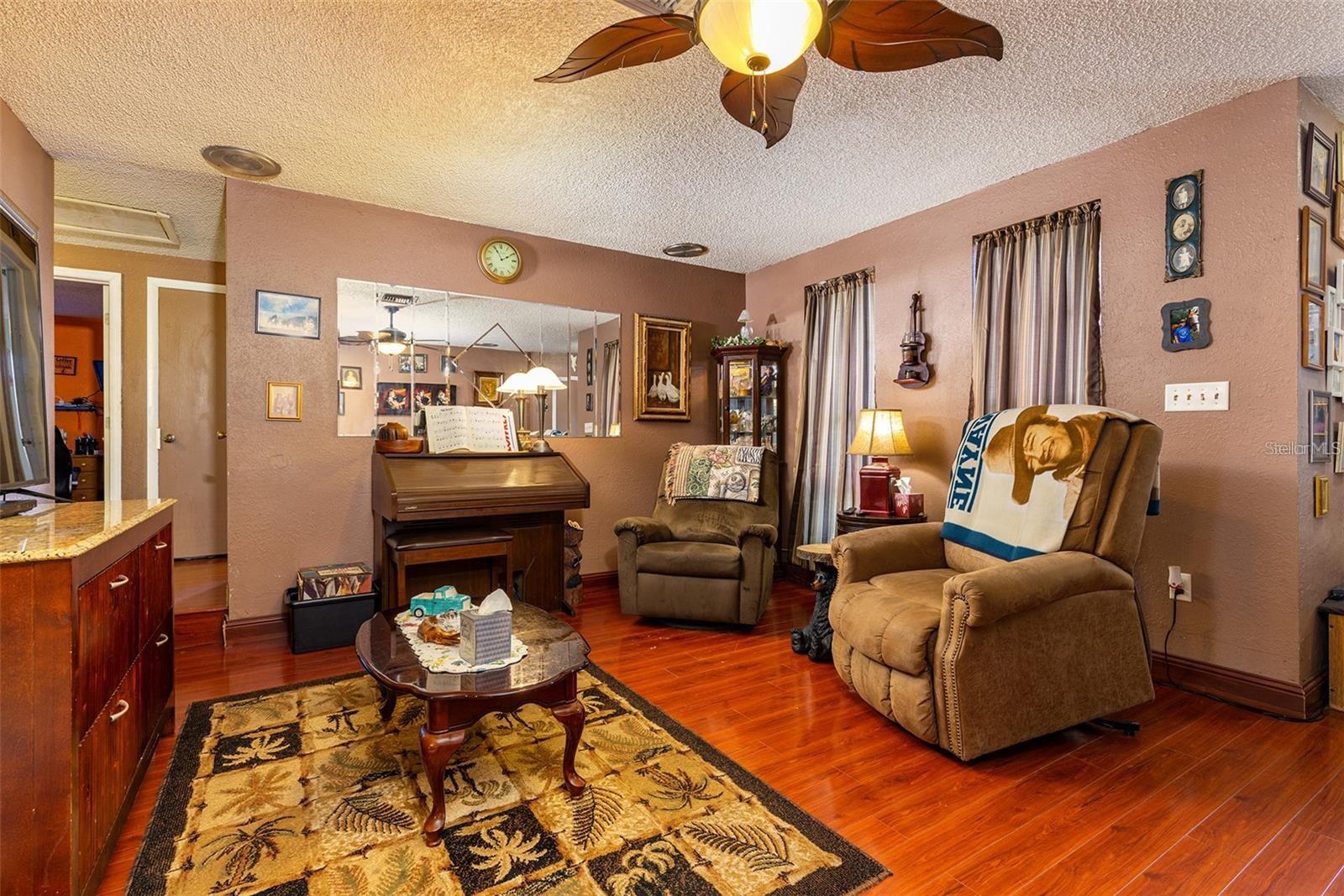 12095 102nd, Seminole, FL 33778