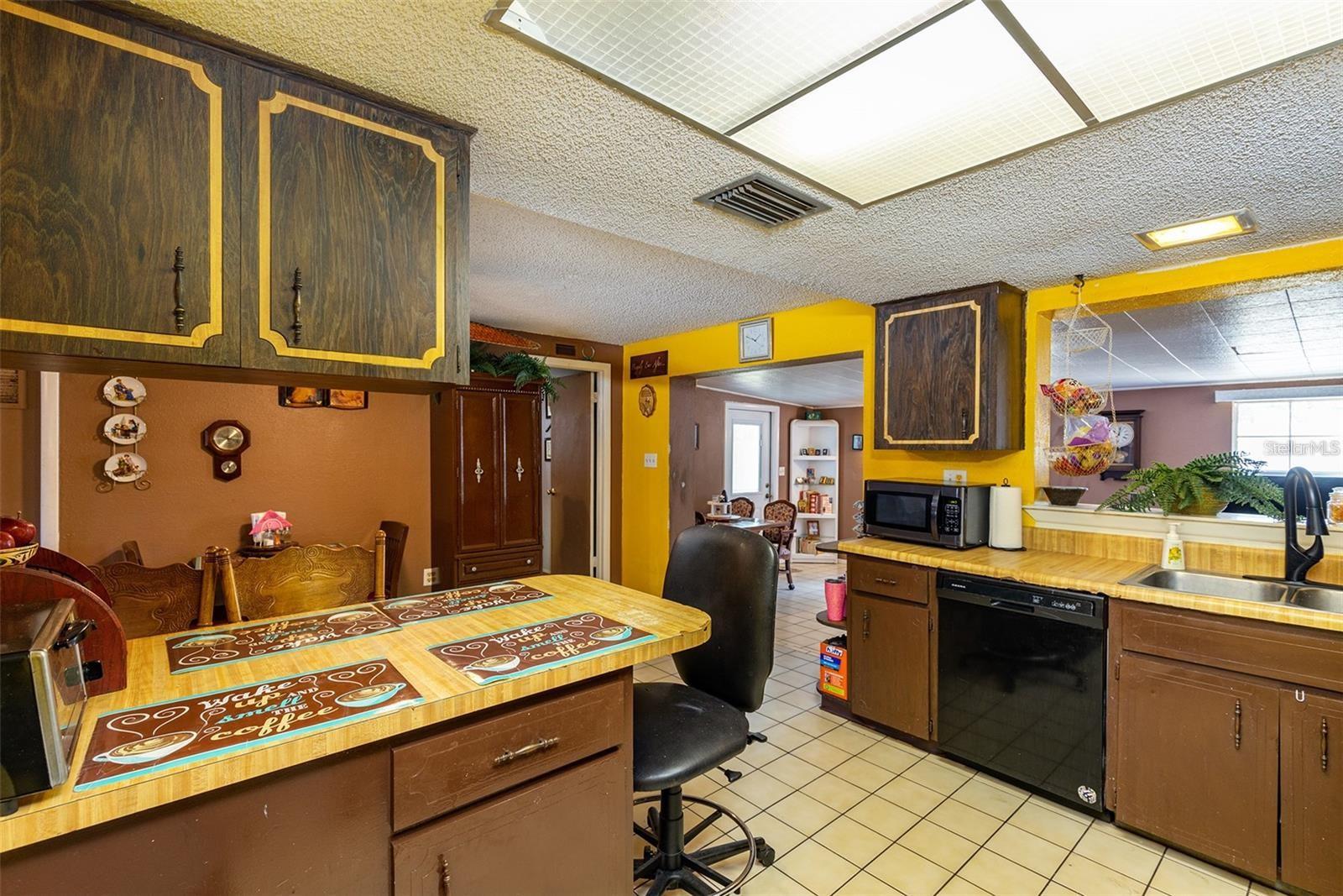 12095 102nd, Seminole, FL 33778