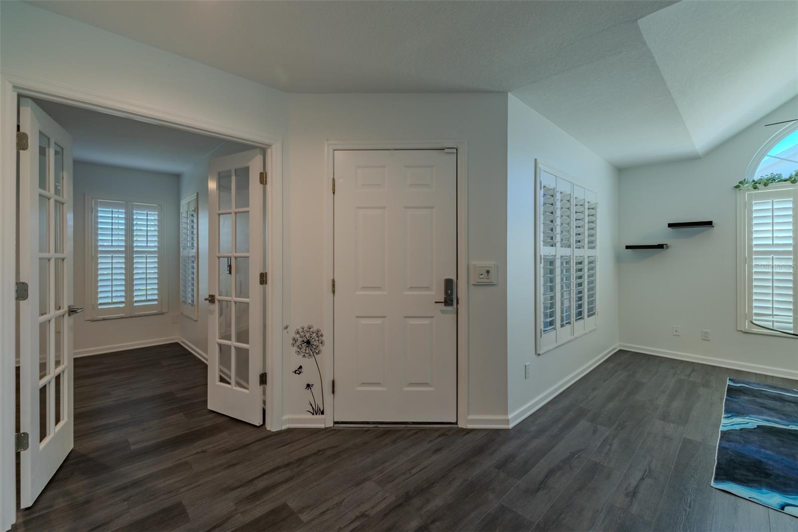 911 Golfview Woods, Sun City Center, FL 33573