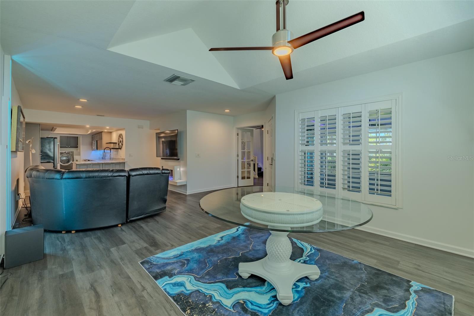 911 Golfview Woods, Sun City Center, FL 33573