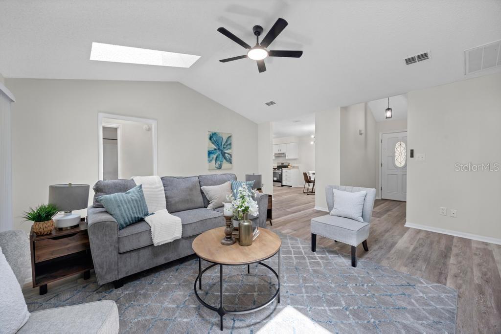 6109 1st, Palatka, FL 32177