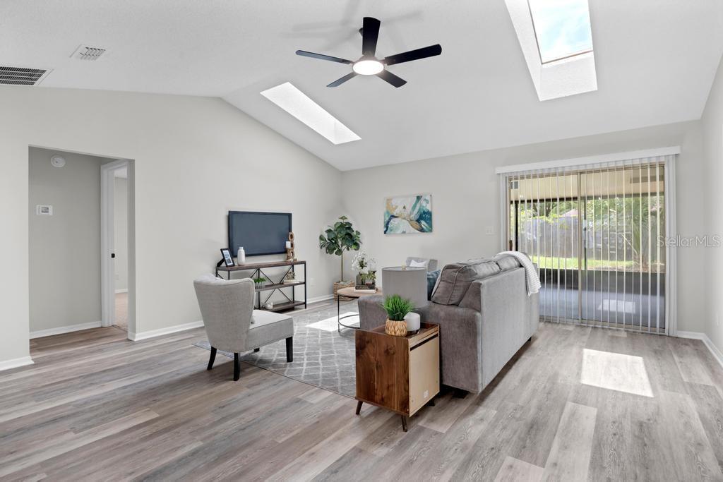 6109 1st, Palatka, FL 32177