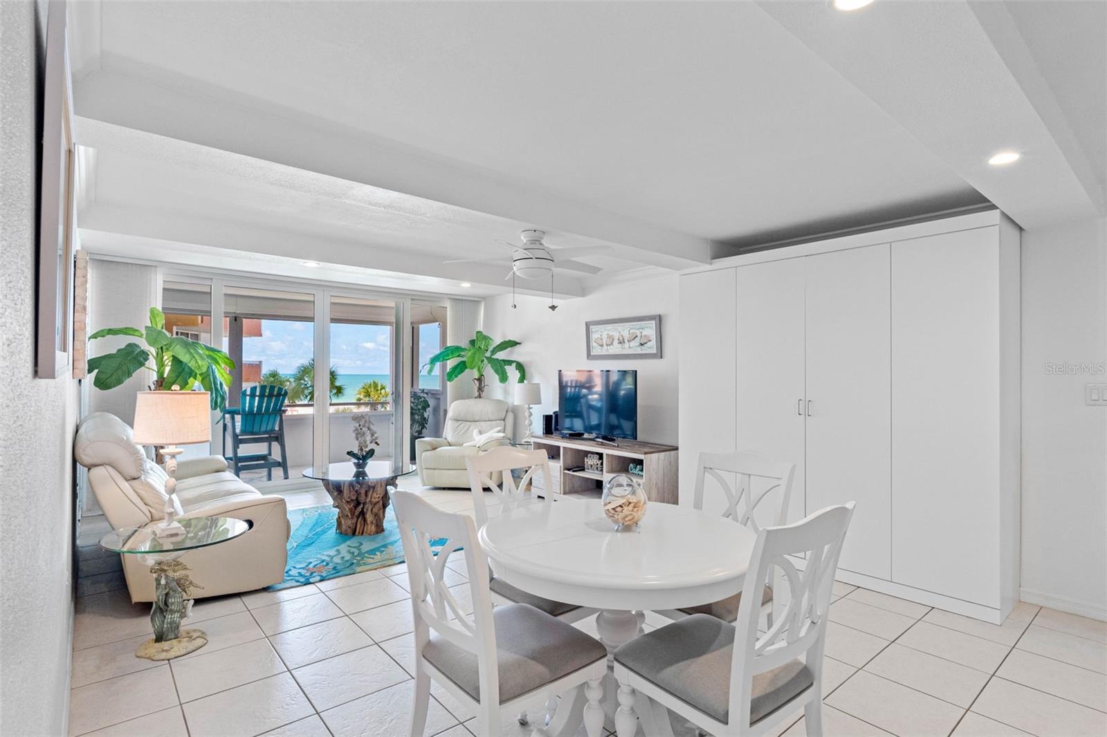 17920 Gulf Unit 302, Redington Shores, FL 33708