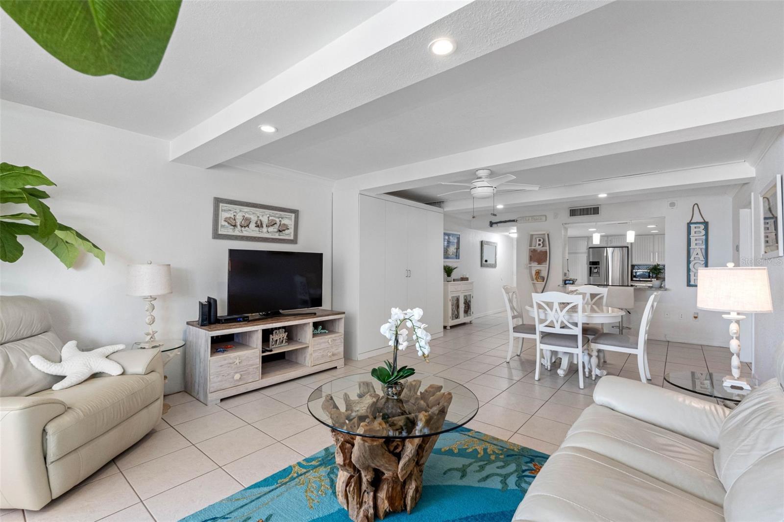 17920 Gulf Unit 302, Redington Shores, FL 33708