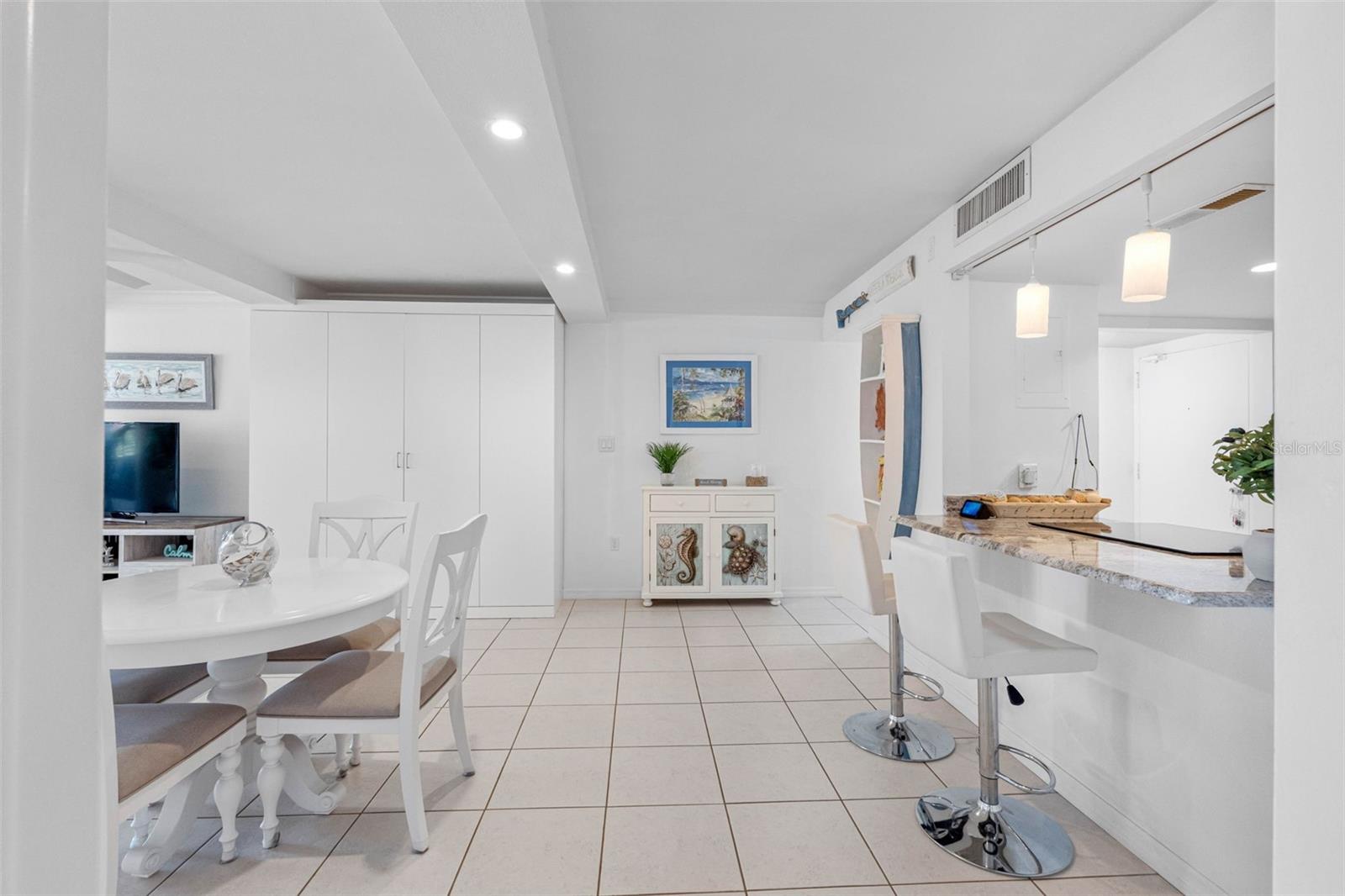 17920 Gulf Unit 302, Redington Shores, FL 33708