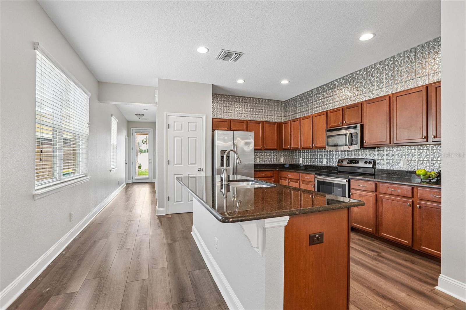 5233 Suncatcher, Wesley Chapel, FL 33545