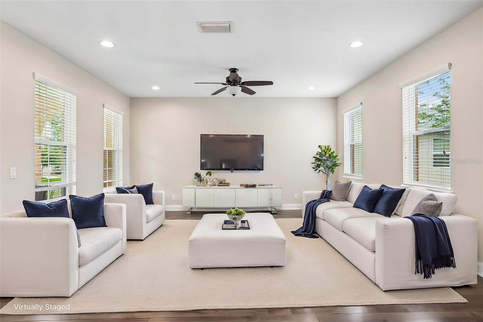5233 Suncatcher, Wesley Chapel, FL 33545