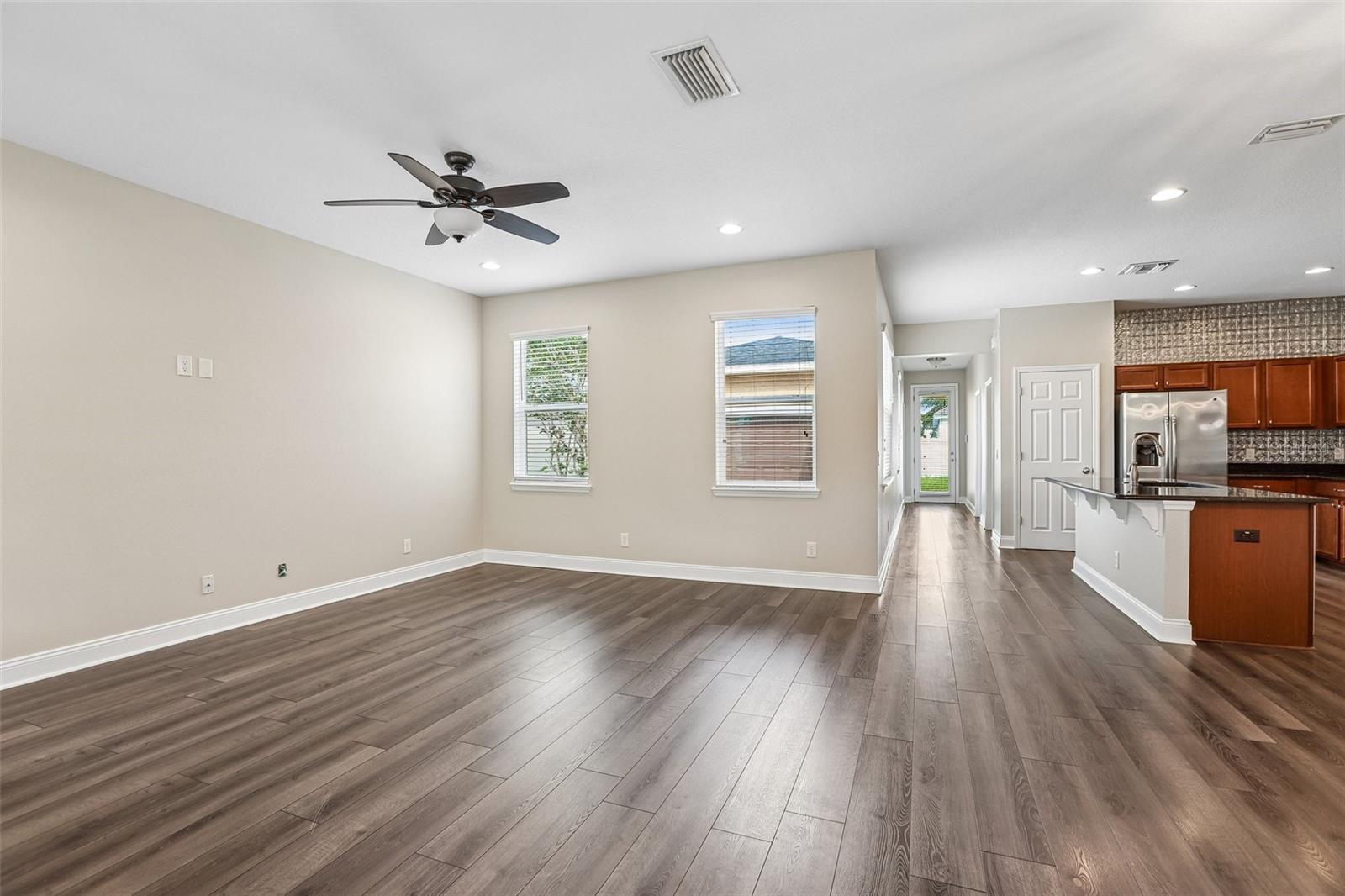 5233 Suncatcher, Wesley Chapel, FL 33545