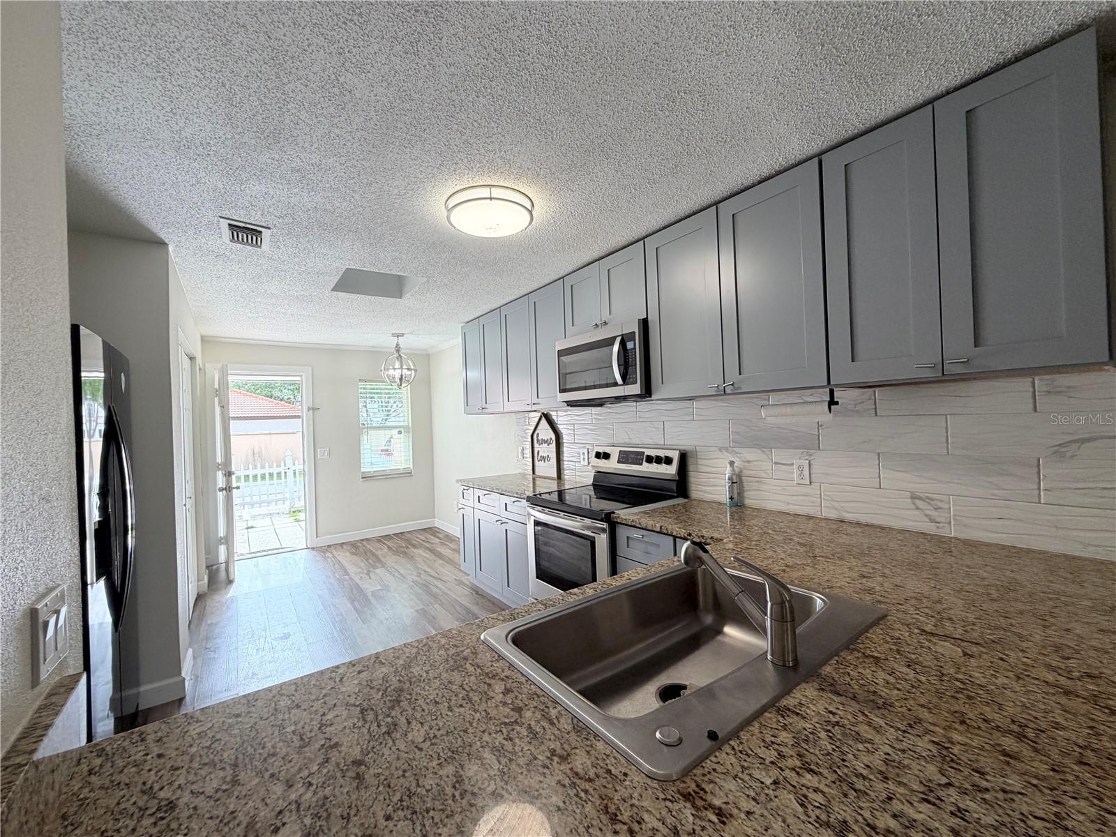 1128 Sophie, Orlando, FL 32828