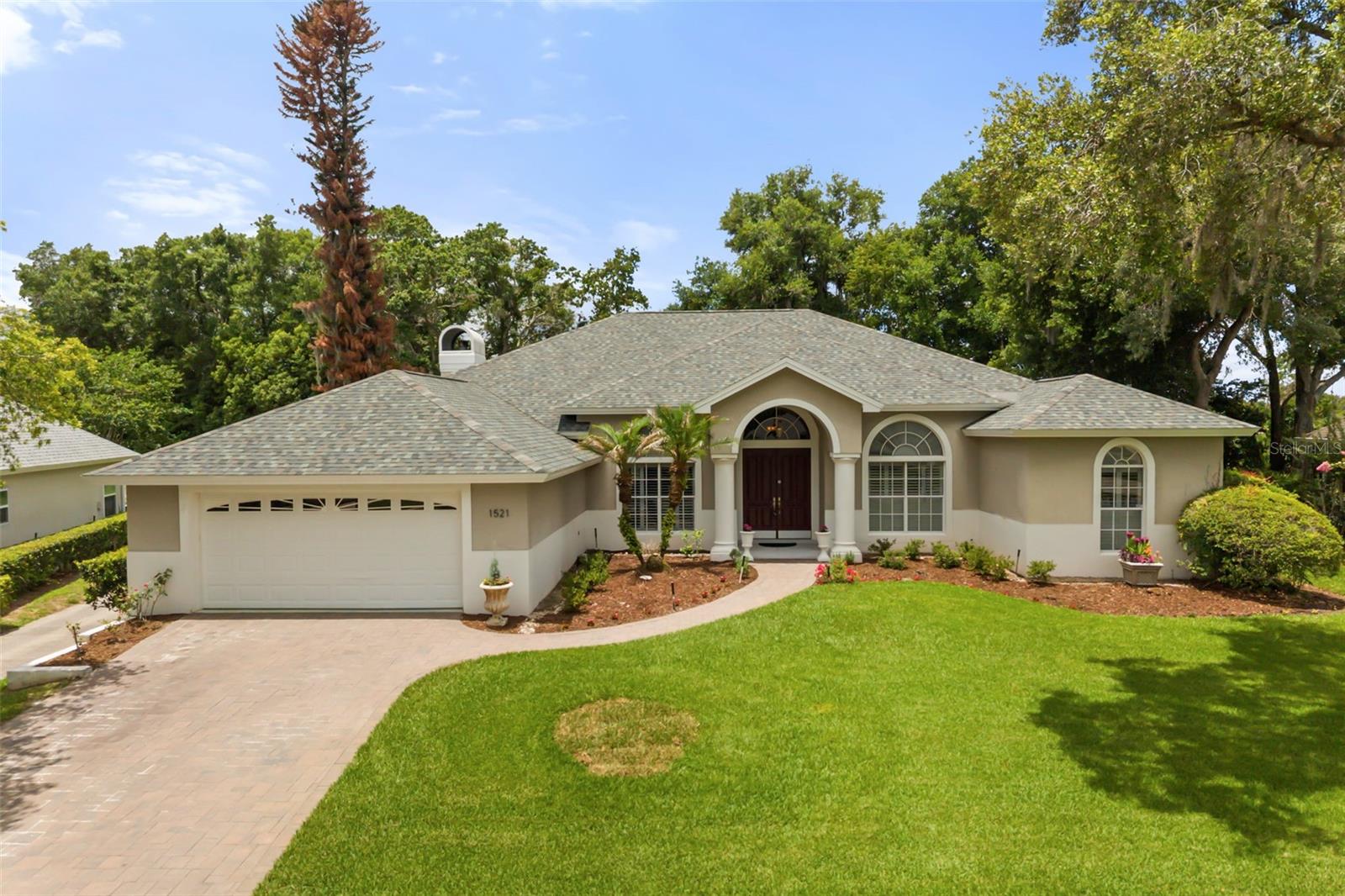 1521 Edgewater, Mount Dora, FL 32757