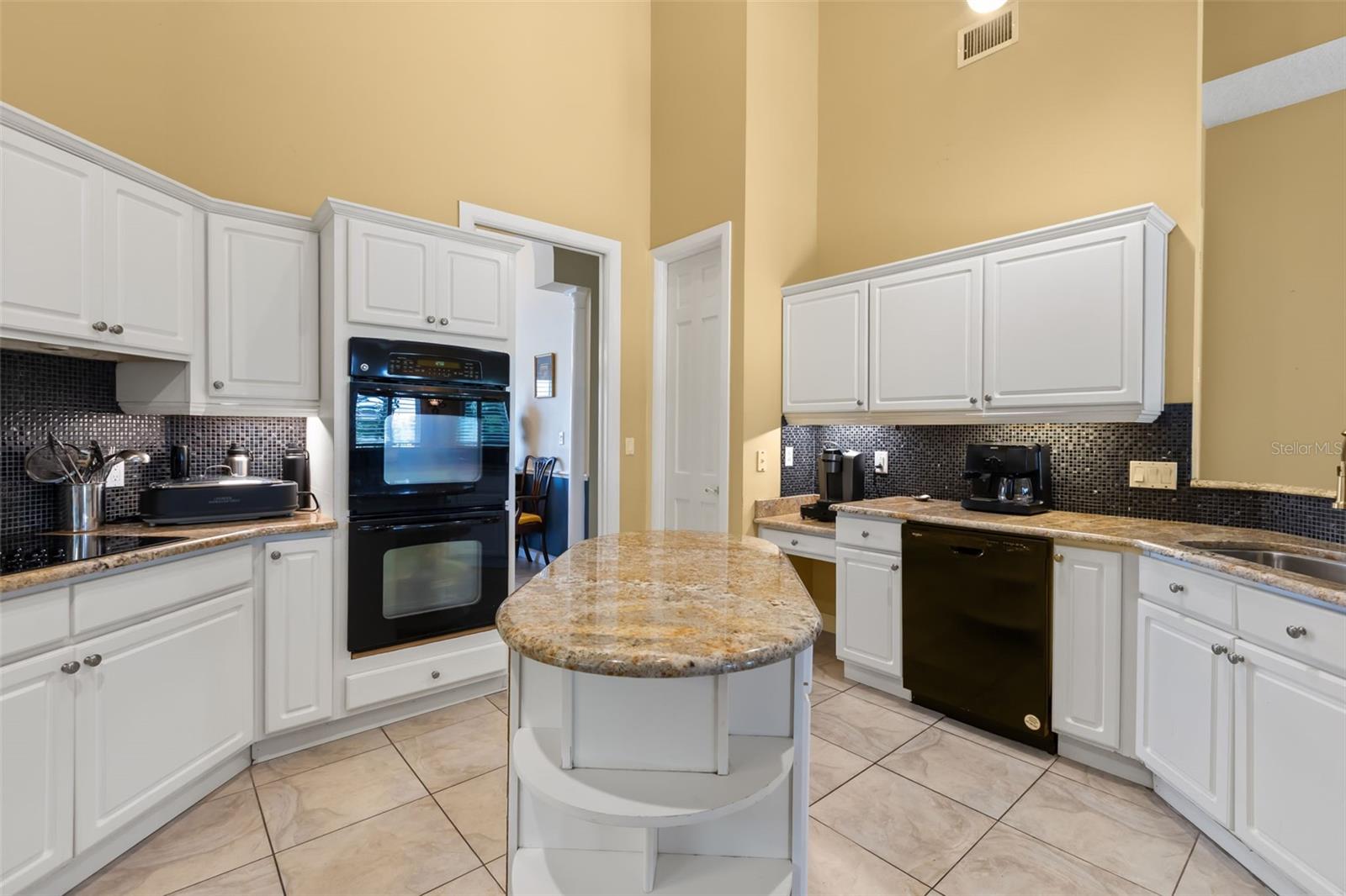 1521 Edgewater, Mount Dora, FL 32757