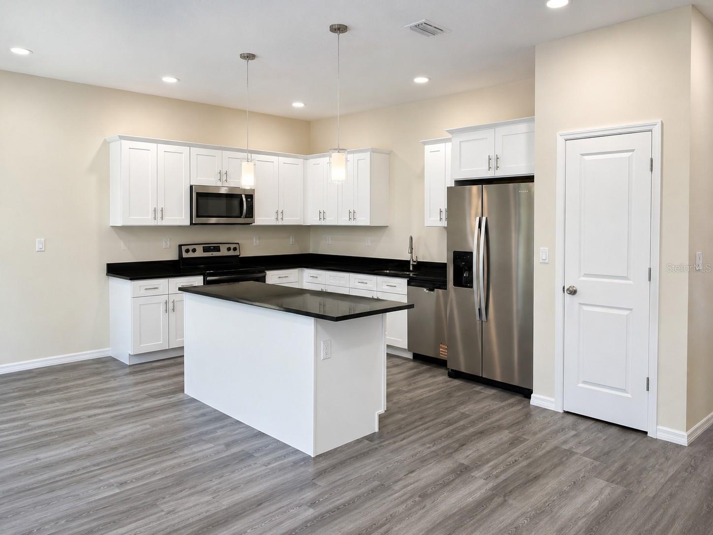4347 Cambio Gardens, Tampa, FL 33610