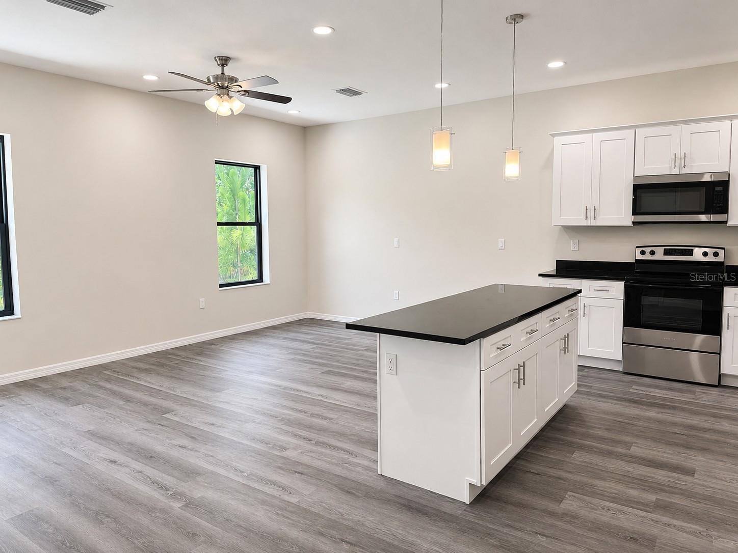 4347 Cambio Gardens, Tampa, FL 33610