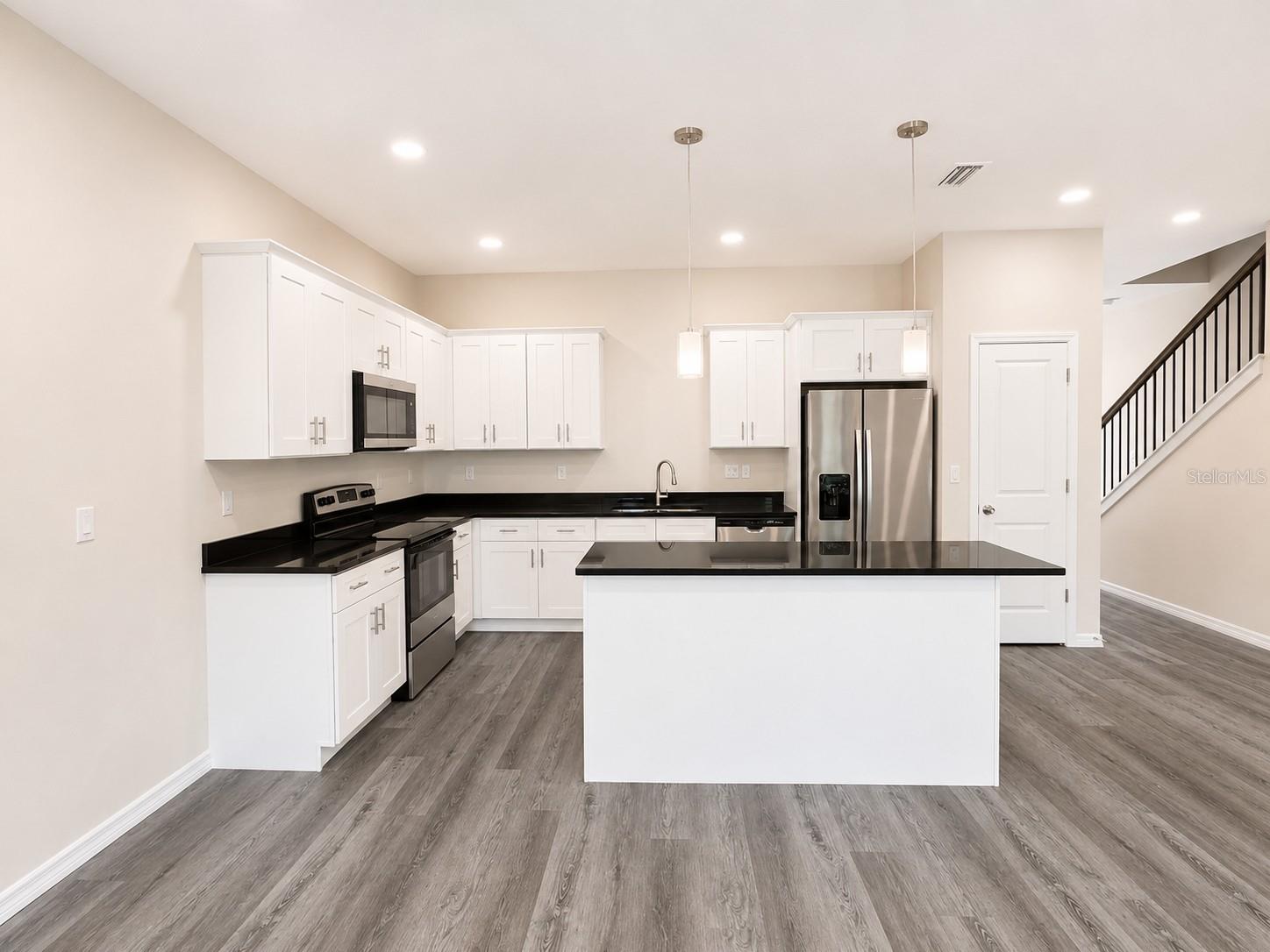 4347 Cambio Gardens, Tampa, FL 33610