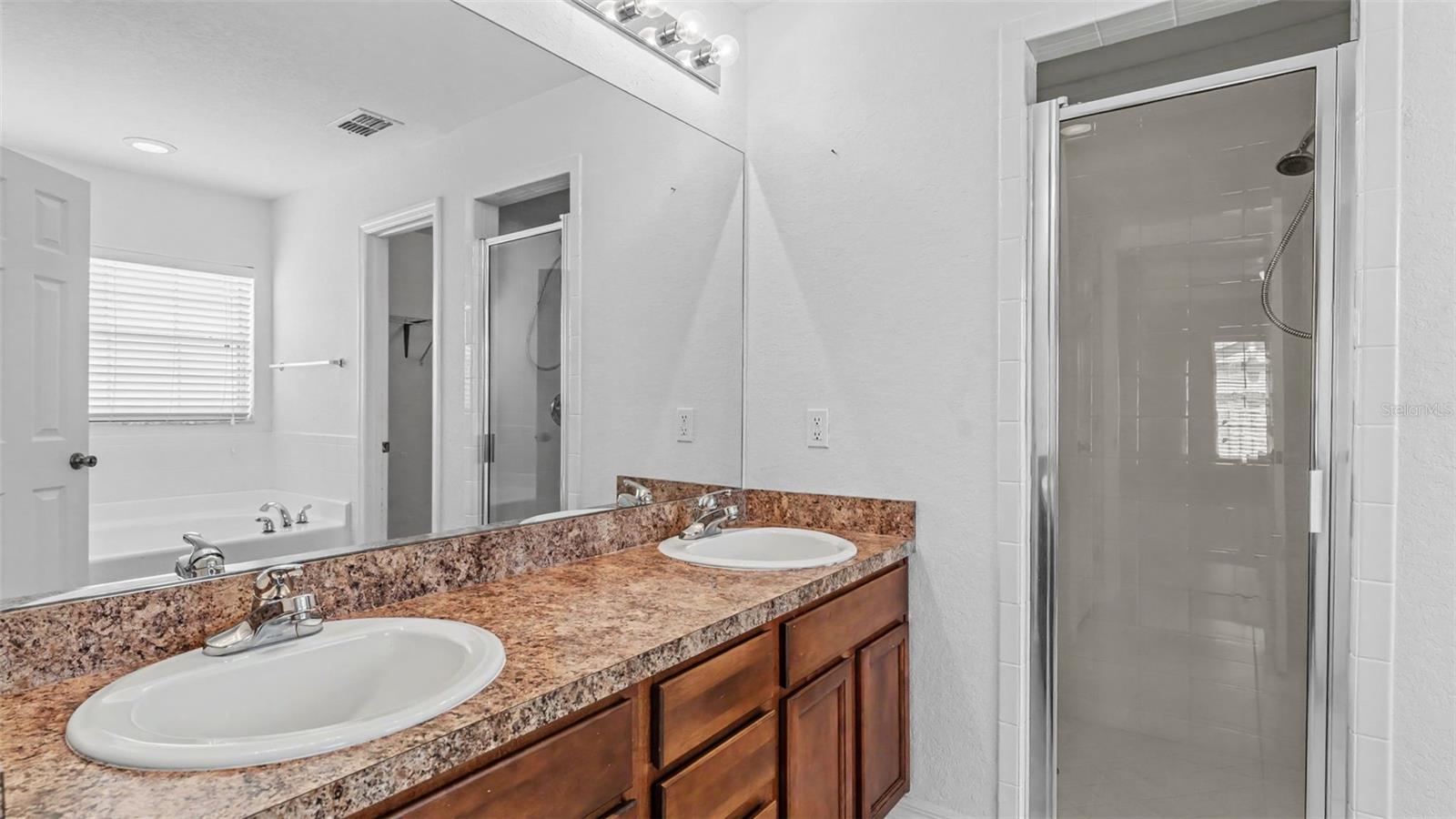 265 Majestic Gardens, Winter Haven, FL 33880