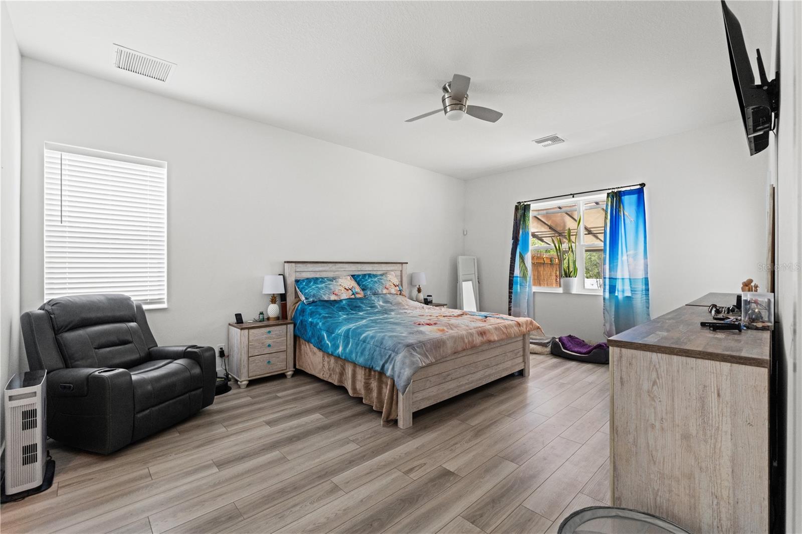 11153 Wood Owl, Weeki Wachee, FL 34614