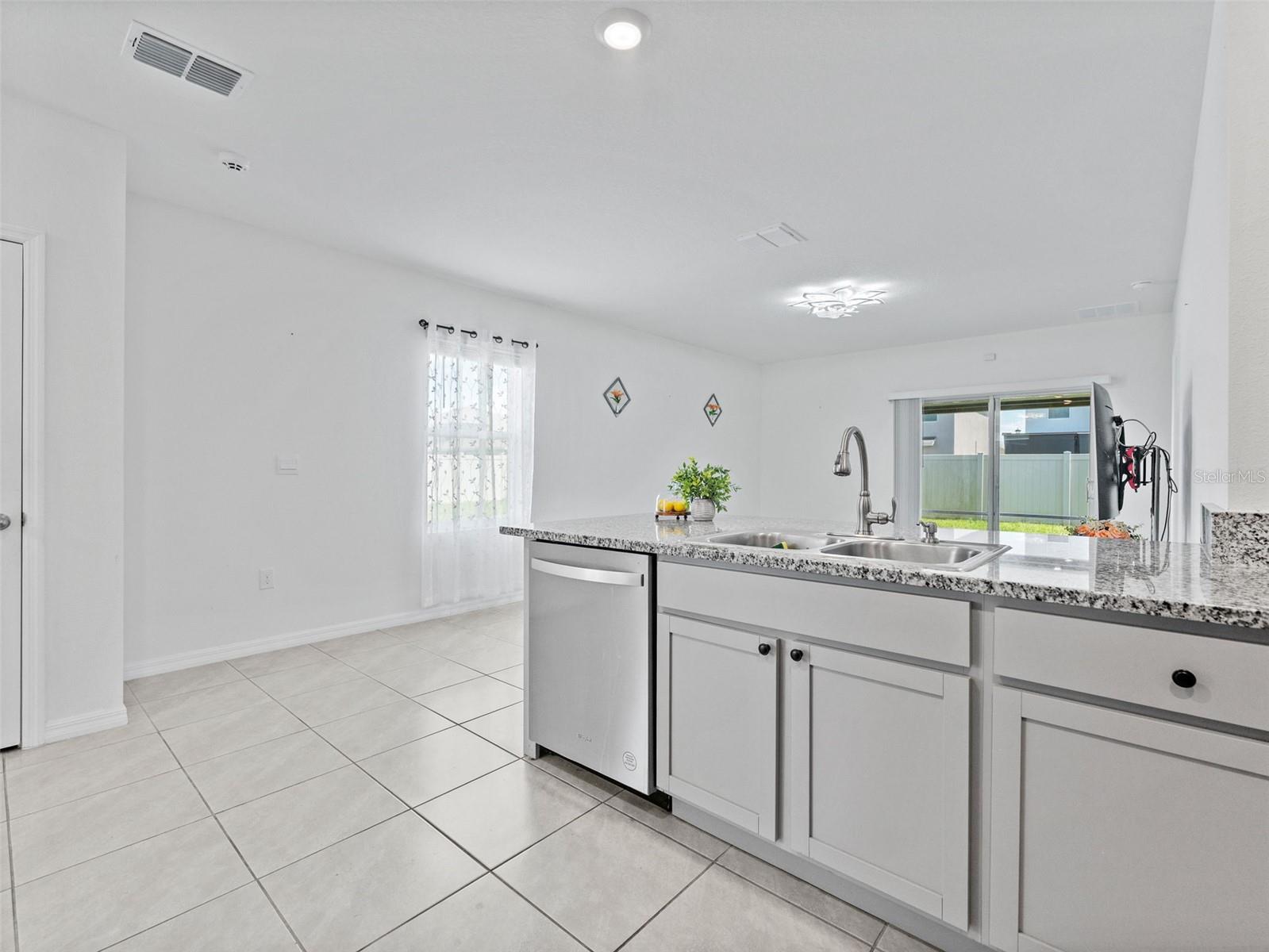 5782 Hollingworth, Wesley Chapel, FL 33545