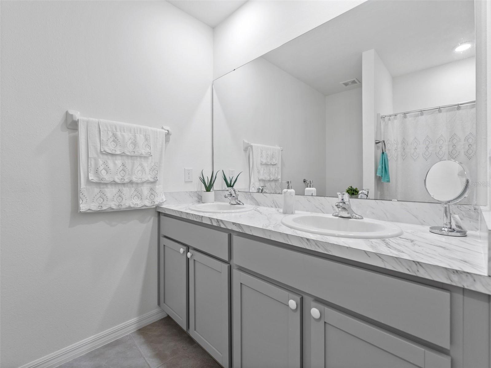5782 Hollingworth, Wesley Chapel, FL 33545