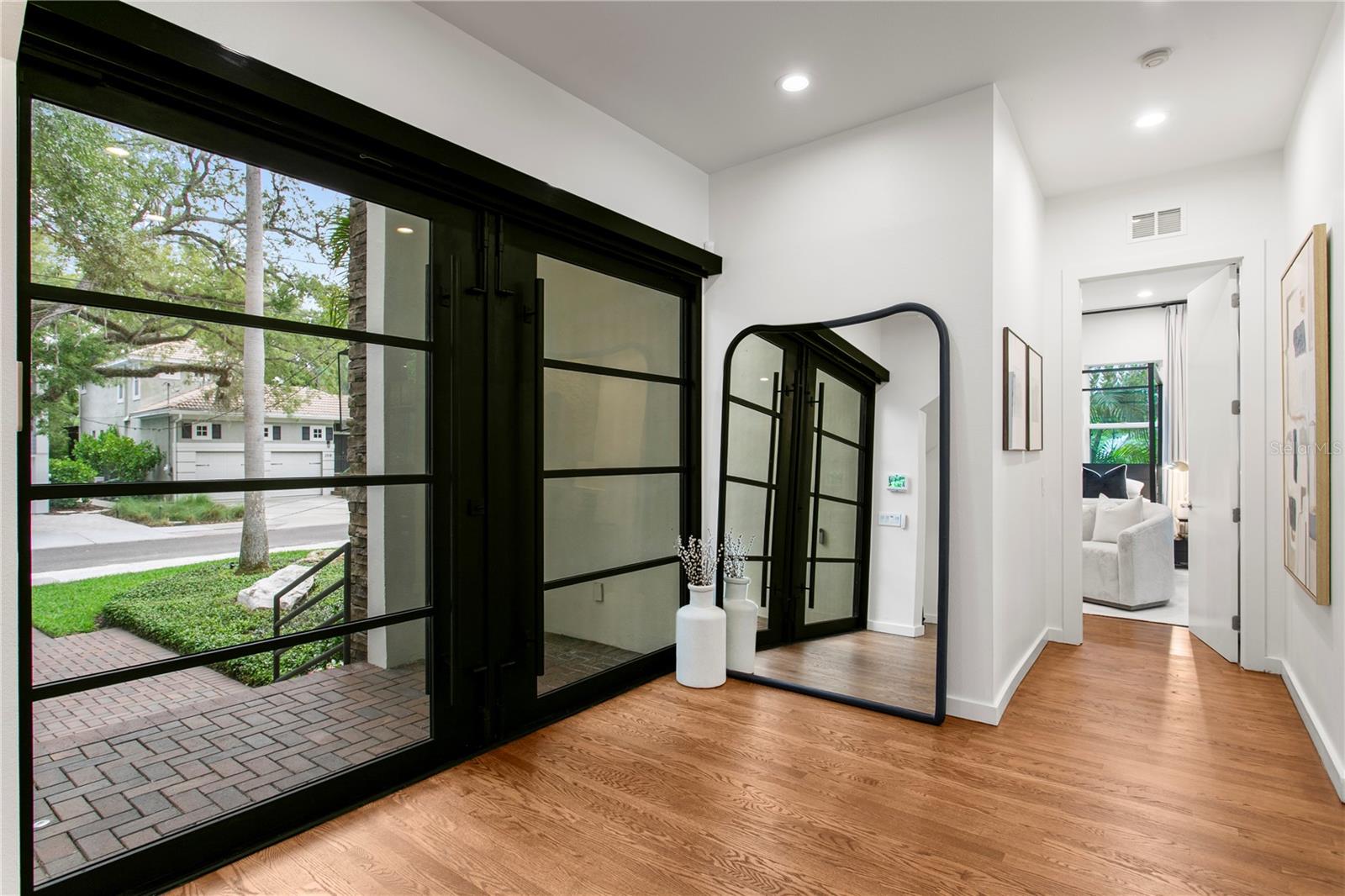 2515 Shell Point, Tampa, FL 33611