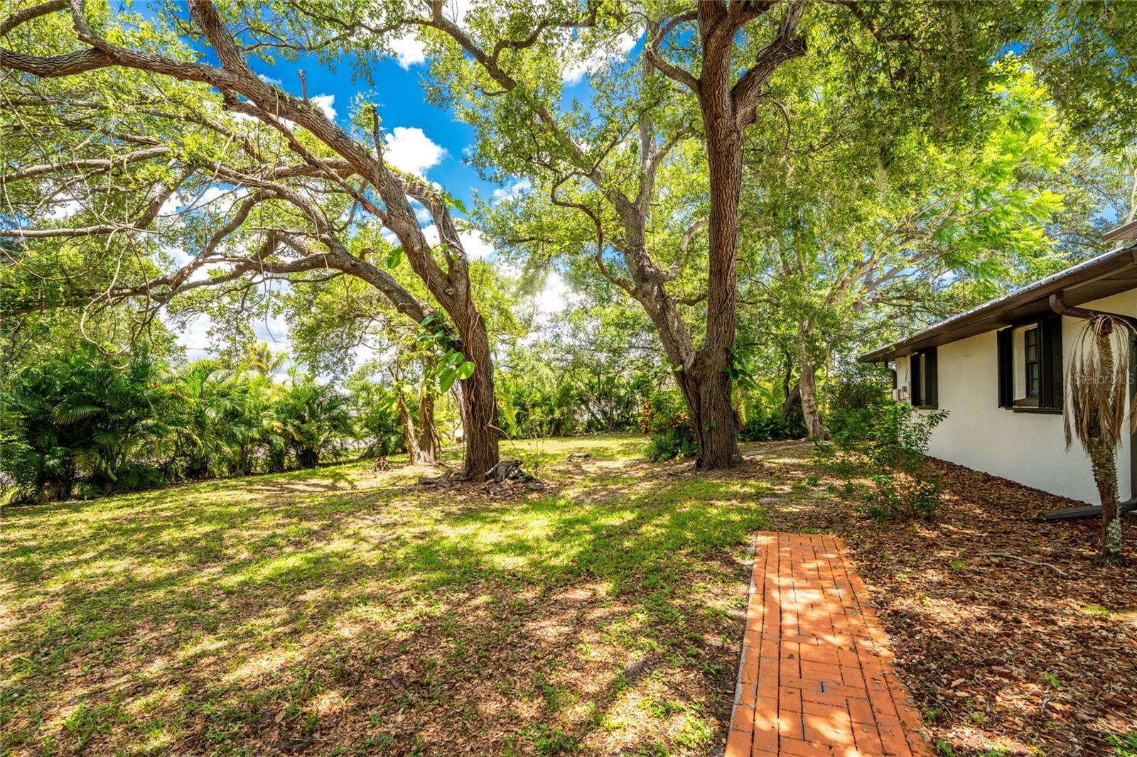 4880 Wecoma, North Port, FL 34287