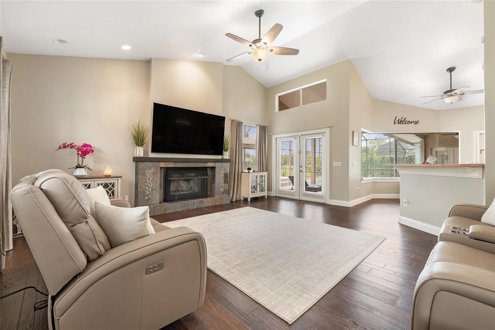 8612 Oldbridge, Orlando, FL 32819