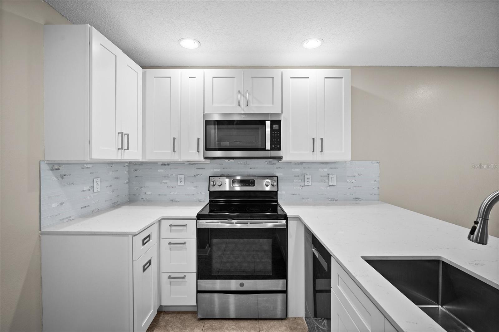 4535 Winding River, Land O Lakes, FL 34639