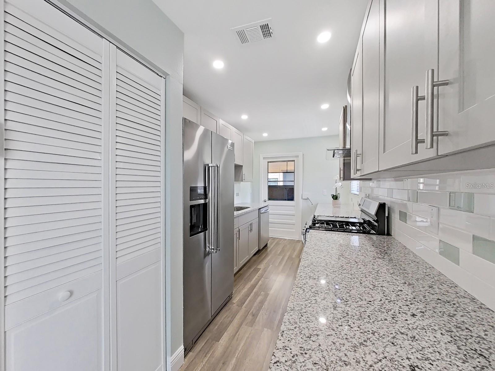 5973 Terrace Park Unit 311, St Petersburg, FL 33709