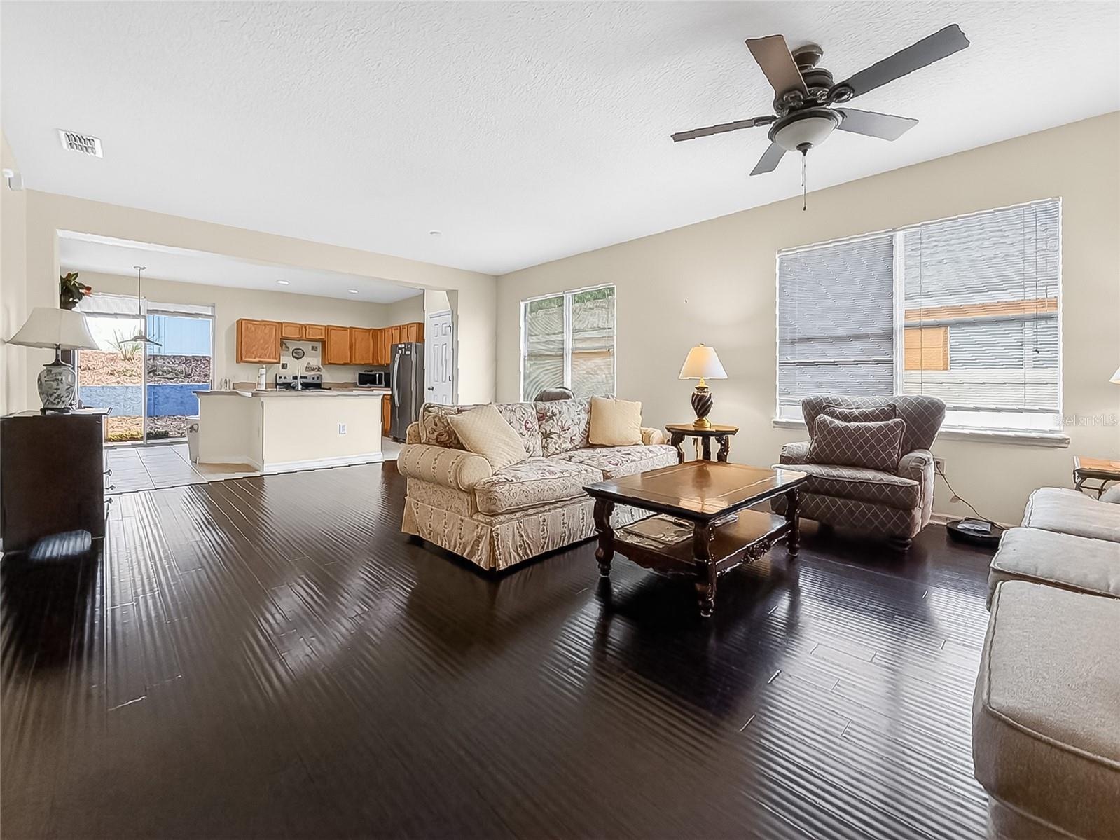 25143 Chipshot, Sorrento, FL 32776