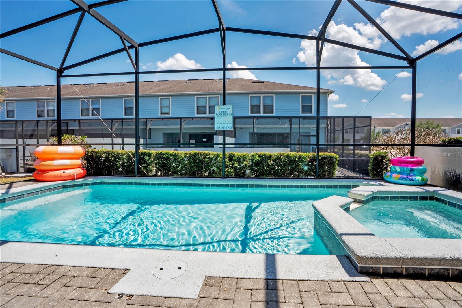8936 Prague, Kissimmee, FL 34747