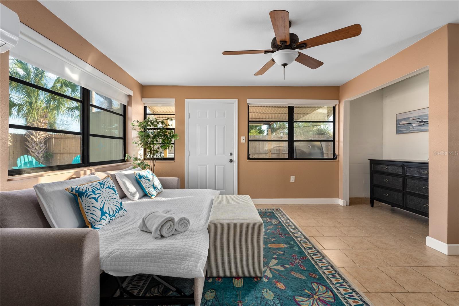 1225 Grove, Clearwater, FL 33755