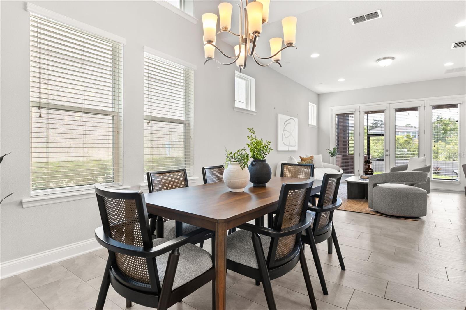 450 Windy Pine, Oviedo, FL 32765